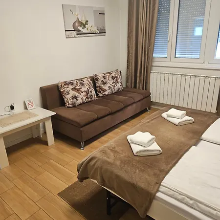 Hary Apartment *