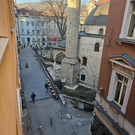 Hary Apartment